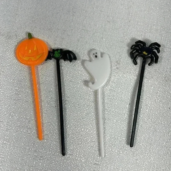 Halloween 8 baking items **see below** - Picture 8 of 8